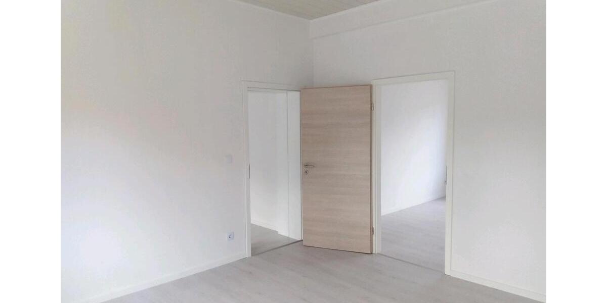 Erdgeschoßwohnung Bad Gandersheim - 2.5 Zimmer, 70 m&sup2;, 420&euro; | Angebot:26660619