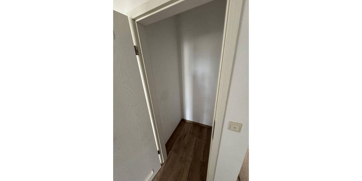 Wohnen über der Stadt schöne 4-R.-Wohnung,BLK ca.95m² in MD-Stadtfeld Ost vermieten ! 4 zimmer