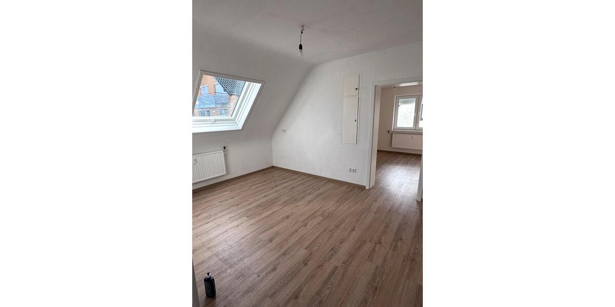 Etagenwohnung Wolfhagen - 3.5 Zimmer, 90 m&sup2;, 770&euro; | Angebot:26338603