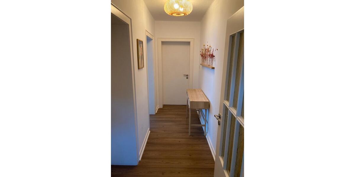 Wohnen auf Zeit Olpe - 7 Zimmer, 156 m&sup2;, 80&euro; | Angebot:26088542