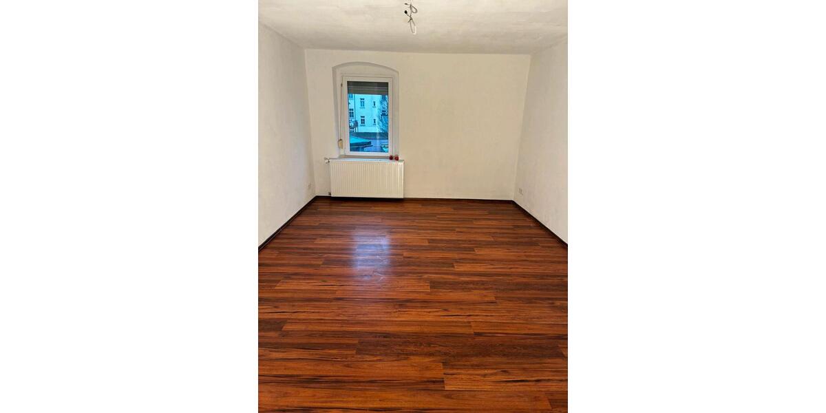 Etagenwohnung Grimma - 2 Zimmer, 65 m&sup2;, 510&euro; | Angebot:26365786