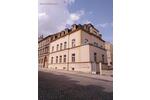 Luxuriöse 4-Raum-Wohnung mit ca. 154 m², Whirl-Poolwanne & einem gepflegten Garten in zentraler Lage von Meerane