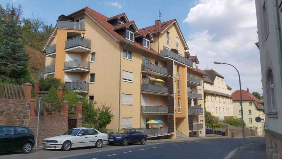 Dachgeschoßwohnung Meißen - 4.5 Zimmer, 140 m&sup2;, 1.100&euro; | Angebot:25080857