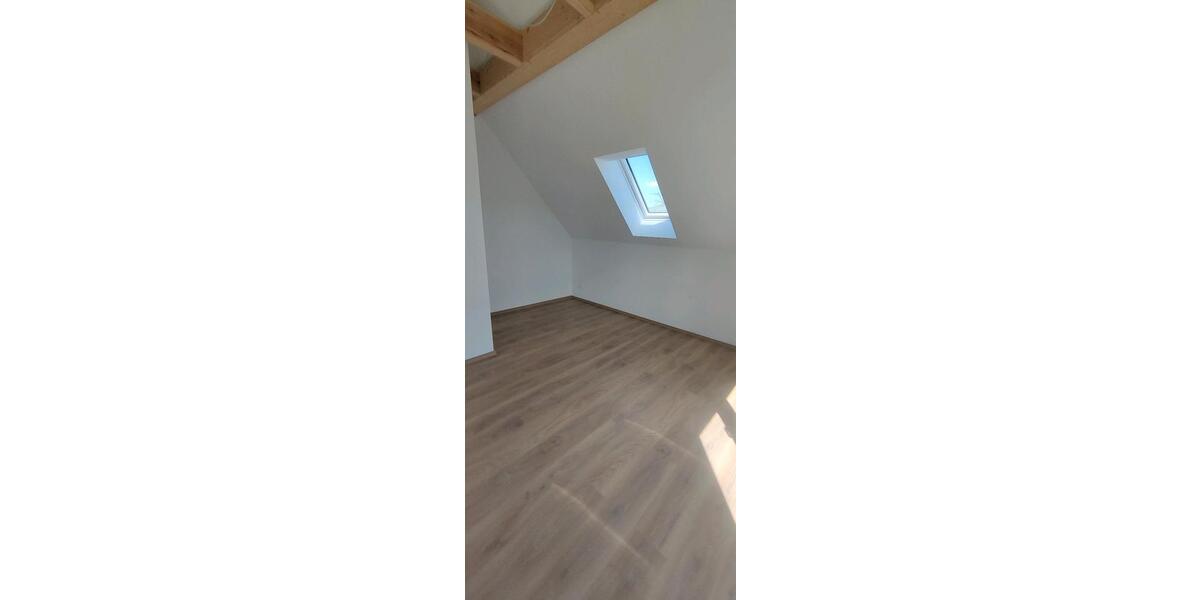 Wohnen auf Zeit Schulzendorf - 4 Zimmer, 130 m&sup2;, 670&euro; | Angebot:26372775