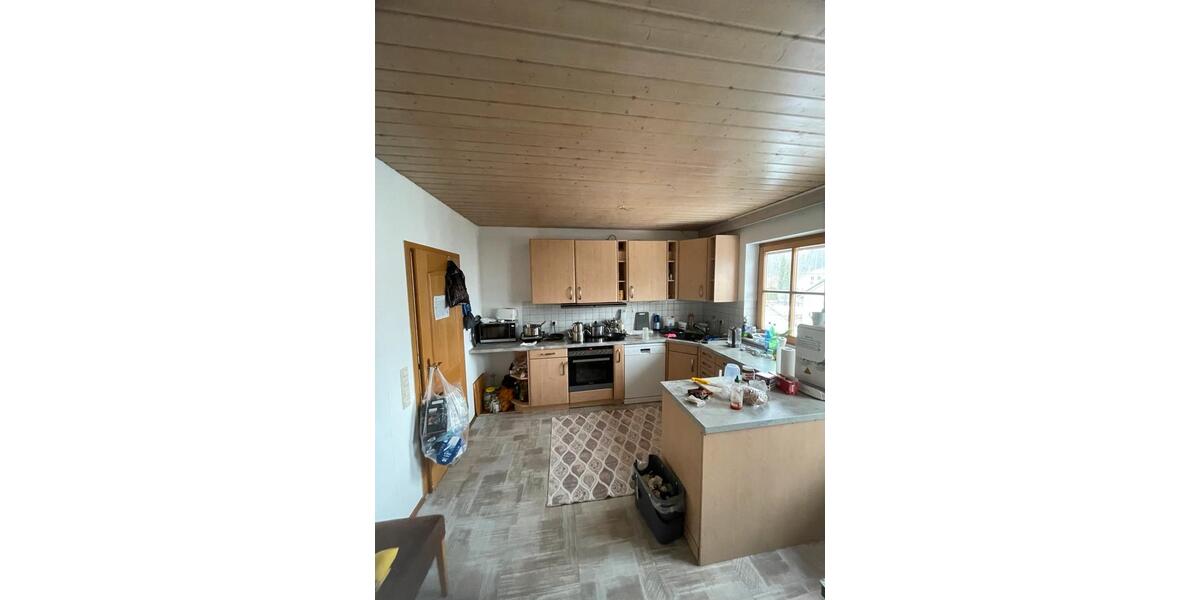 Etagenwohnung Offenau - 4 Zimmer, 111 m&sup2;, 1.100&euro; | Angebot:26416012