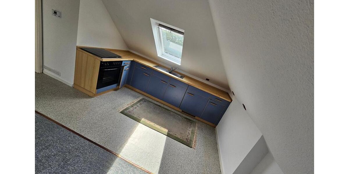 Dachgeschoßwohnung Büdelsdorf - 1 Zimmer, 40 m&sup2;, 340&euro; | Angebot:26234809