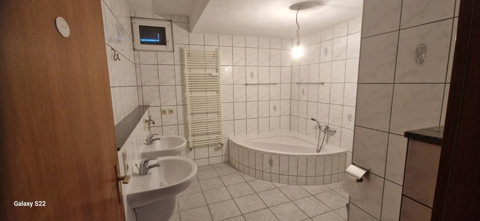 Etagenwohnung Riedenburg - 3 Zimmer, 595&euro; | Angebot:22907892