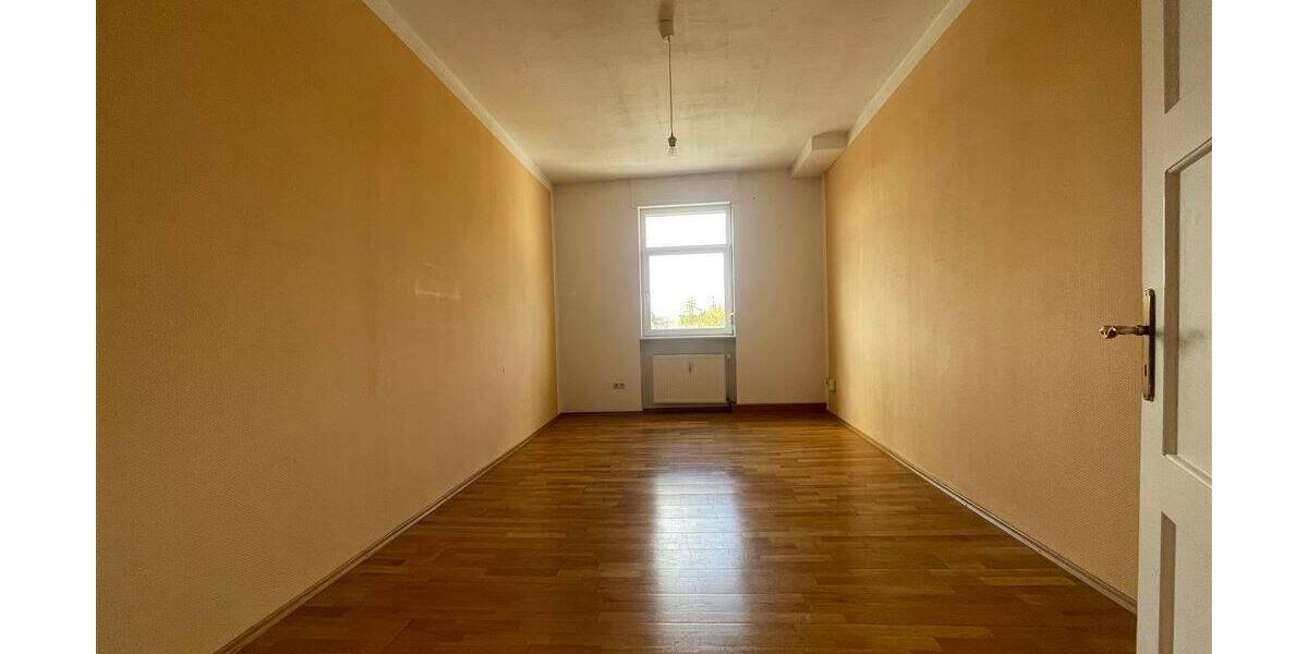 Etagenwohnung Rastatt - 3 Zimmer, 112 m&sup2;, 960&euro; | Angebot:26154386