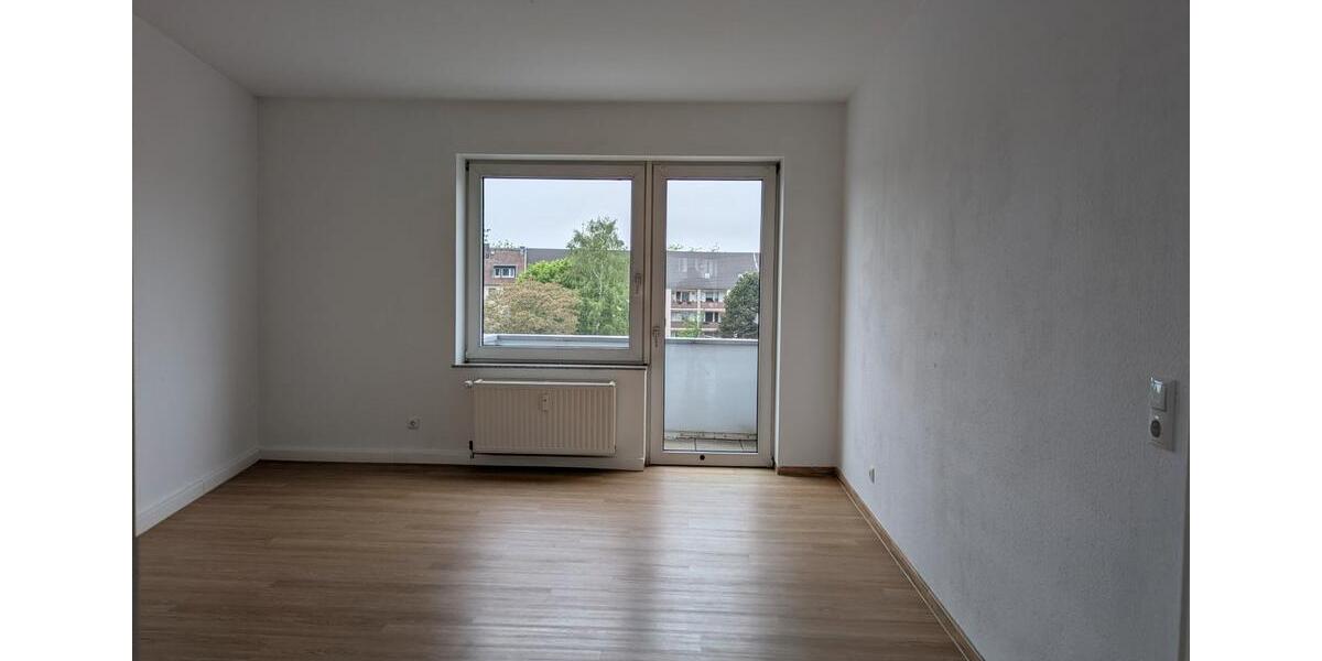 Etagenwohnung Duisburg Duisburg-Mitte - 3 Zimmer, 69 m&sup2;, 600&euro; | Angebot:26491201