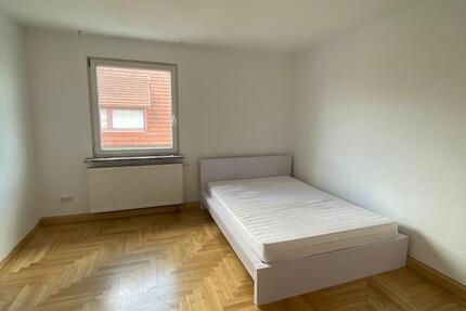 Wohnen auf Zeit Stuttgart Vaihingen - 14 Zimmer, 20 m&sup2;, 570&euro; | Angebot:26649537