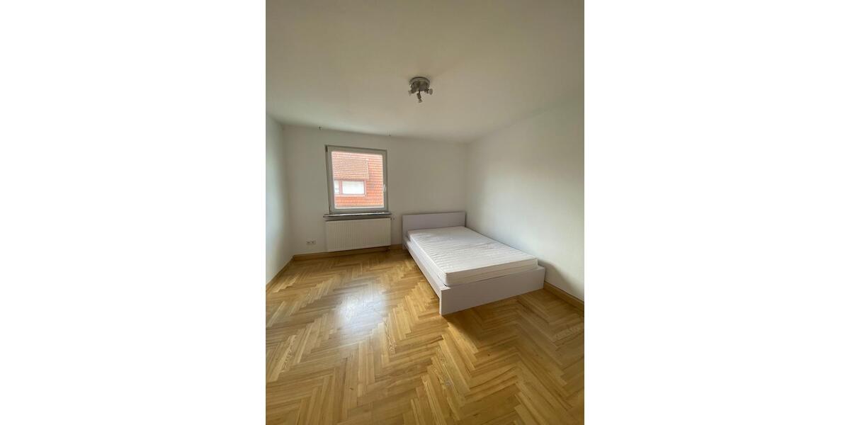 Wohnen auf Zeit Stuttgart Vaihingen - 14 Zimmer, 20 m&sup2;, 570&euro; | Angebot:26649537