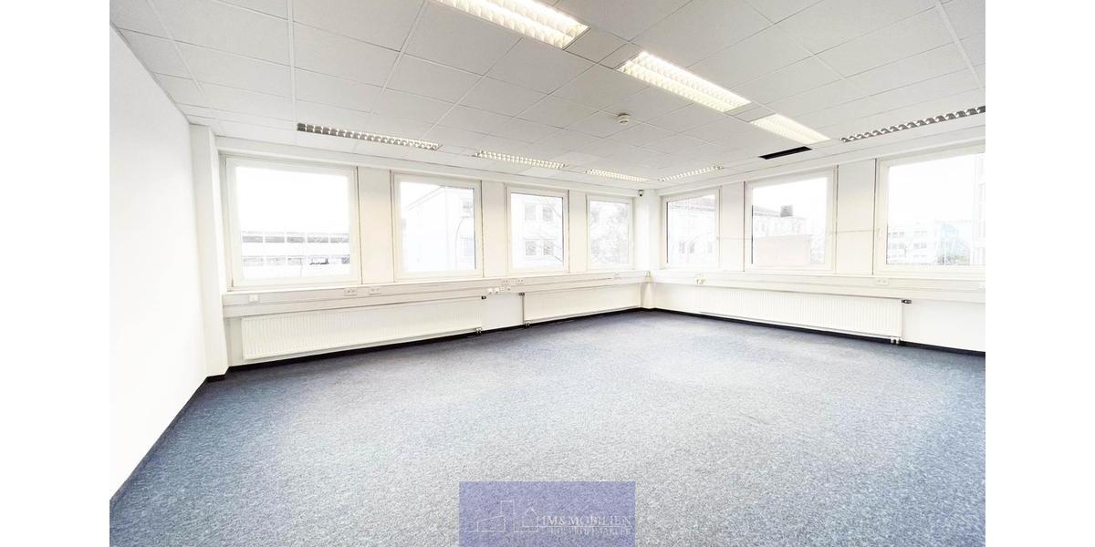 ERLANGEN WETTERKREUZ - BÜROS - TEEKÜCHE - PARKPLÄTZE - BAB 373ÖPNVAIRPORT zimmer