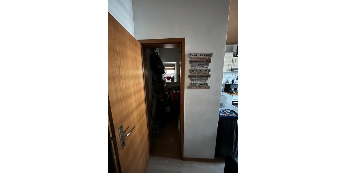 Hochparterre Hilchenbach - 3 Zimmer, 70 m&sup2;, 700&euro; | Angebot:26701758