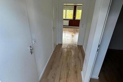 Wohnung Simmerath - 2 Zimmer, 45 m&sup2;, 400&euro; | Angebot:25612887