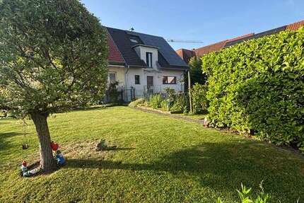 Haus Schallstadt - 5 Zimmer, 166 m&sup2;, 2.350&euro; | Angebot:26733403
