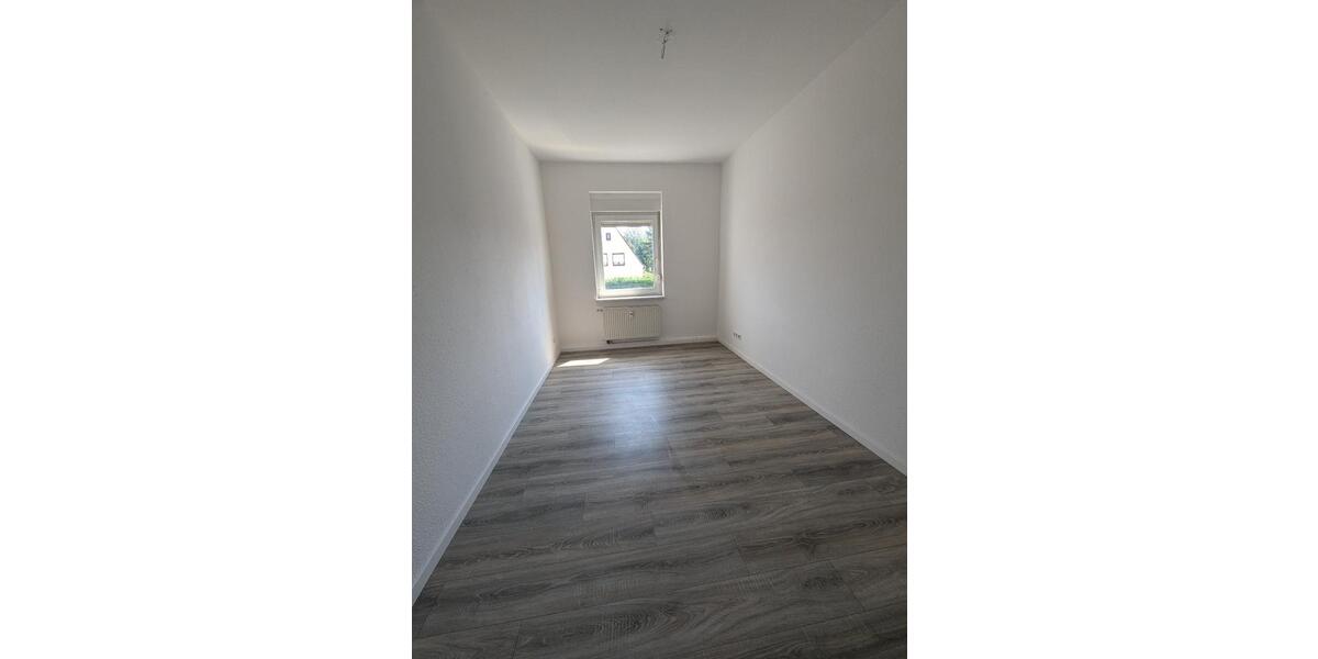 Etagenwohnung Bennewitz - 3 Zimmer, 69 m&sup2;, 499&euro; | Angebot:26364571
