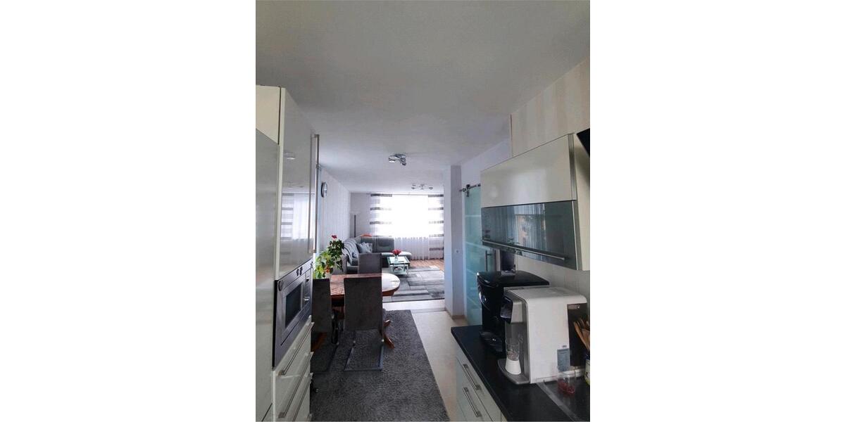 Etagenwohnung Detmold - 3 Zimmer, 73 m&sup2;, 735&euro; | Angebot:26522791