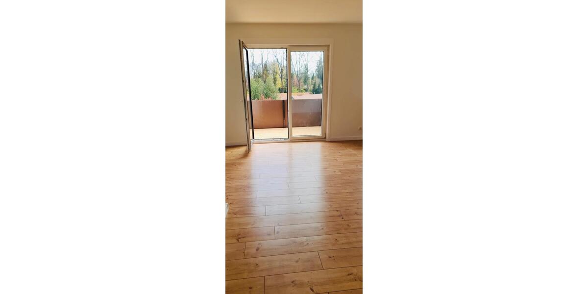 Dachgeschoßwohnung Lütjenburg - 4 Zimmer, 95 m&sup2;, 1.080&euro; | Angebot:26112448
