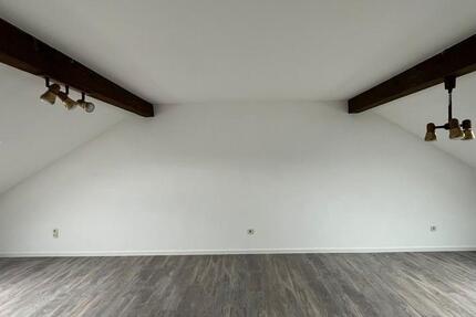 Wohnung Neunkirchen Heinitz - 3 Zimmer, 80 m&sup2;, 680&euro; | Angebot:26481387