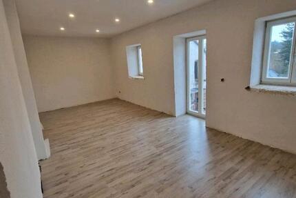 Wohnung Weißenburg in Bayern - 3 Zimmer, 80 m&sup2;, 825&euro; | Angebot:26416393
