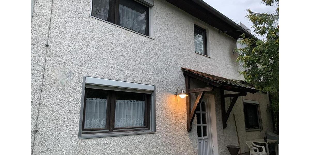 Einfamilienhaus München Trudering - 5 Zimmer, 150 m&sup2;, 3.600&euro; | Angebot:25903954