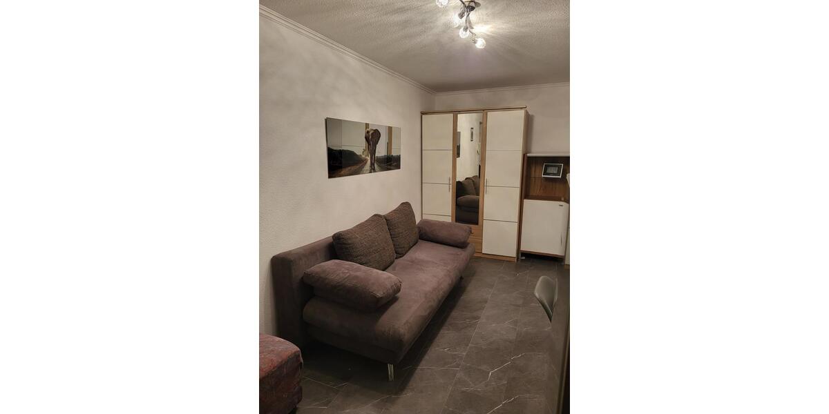 Etagenwohnung Offenbach am Main Bieberer Berg - 1 Zimmer, 24 m&sup2;, 350&euro; | Angebot:24964273