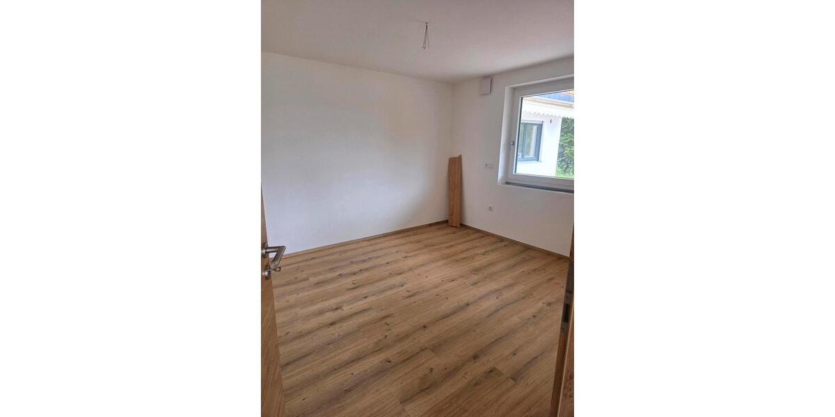 Erdgeschoßwohnung Eggenfelden - 2 Zimmer, 48 m&sup2;, 470&euro; | Angebot:26661526