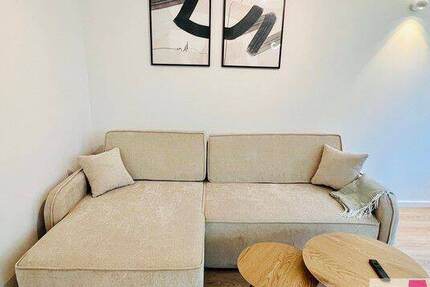MÖBLIERTE Exklusive, 2-Zimmer DesignWohnung mit Flair und Balkon zum Erstbezug