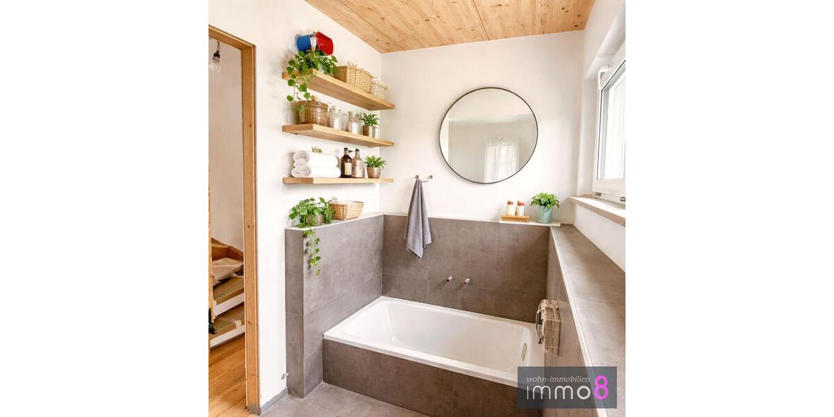 Reihenhaus München Allach-Untermenzing - 4 Zimmer, 113 m&sup2;, 2.950&euro; | Angebot:26624122
