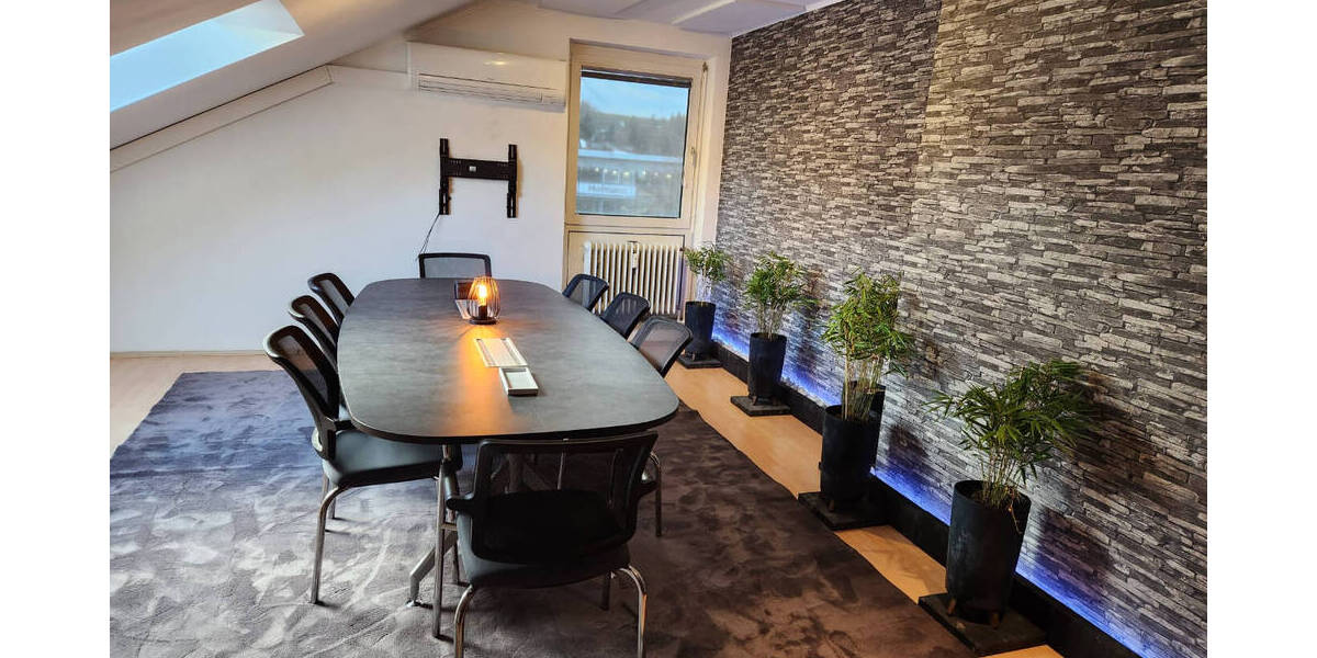 Gewerbeobjekt Regensburg Großprüfening-Dechbetten-Königswiesen - 560&euro; | Angebot:25695692