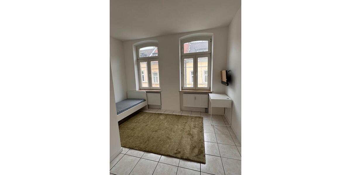 Wohnen auf Zeit Köln Ehrenfeld - 17 Zimmer, 28 m&sup2;, 700&euro; | Angebot:26397445