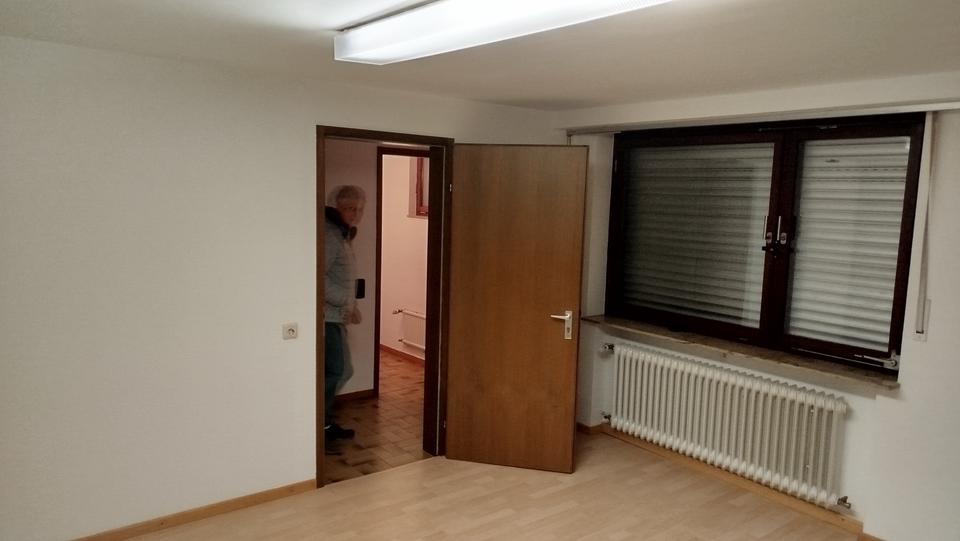 Erdgeschoßwohnung Böblingen - 3 Zimmer, 77 m&sup2;, 1.150&euro; | Angebot:24756195