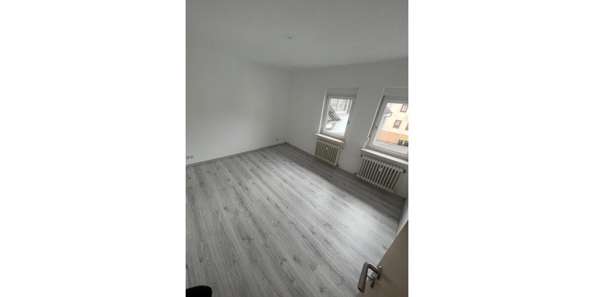 Etagenwohnung Nidda - 3 Zimmer, 80 m&sup2;, 680&euro; | Angebot:26041329