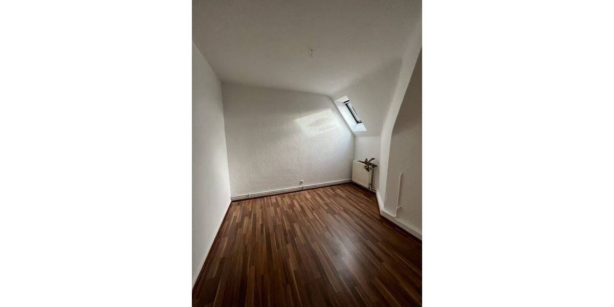 Etagenwohnung Holzminden Allersheim - 4 Zimmer, 80 m&sup2;, 410&euro; | Angebot:26778209