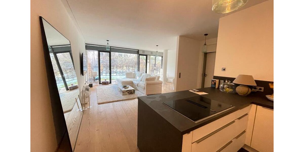 Terrassenwohnung Nürnberg Schnepfenreuth - 2 Zimmer, 93 m&sup2;, 1.550&euro; | Angebot:26451082