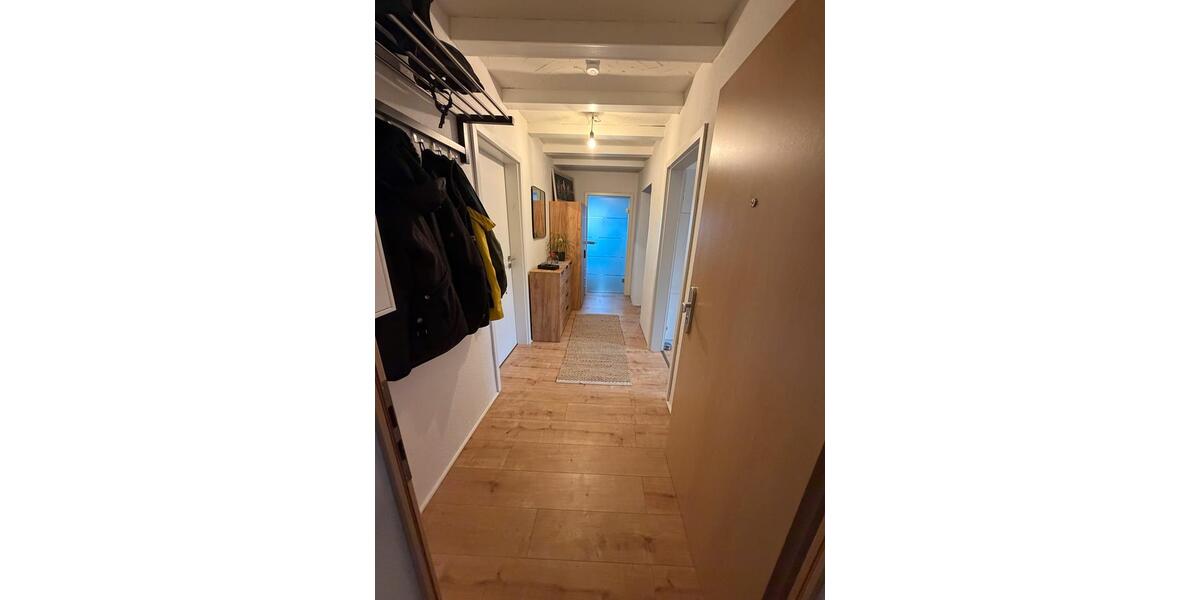 Dachgeschoßwohnung Schwerte - 3 Zimmer, 74 m&sup2;, 666&euro; | Angebot:25083132