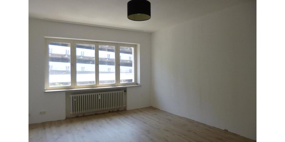 Etagenwohnung Duisburg - 3 Zimmer, 106 m&sup2;, 720&euro; | Angebot:24982859