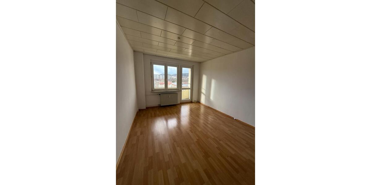 Schöne, helle 3-Zimmer-Wohnung in attraktiver Lage von Rudolstad 3 zimmer