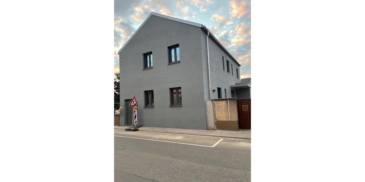 Dachgeschoßwohnung Hochdorf-Assenheim Assenheim - 2 Zimmer, 77 m&sup2;, 924&euro; | Angebot:25168080