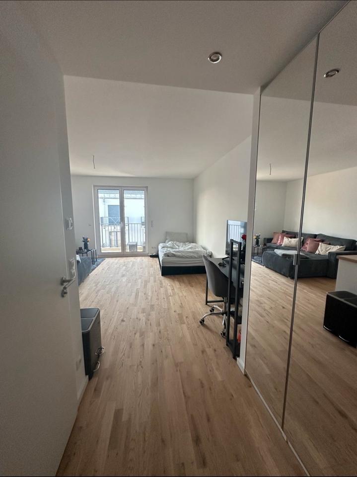 Helles 1-Zimmer-Apartment, 32m² mit Balkon