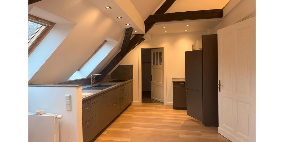 Dachgeschoßwohnung Alsdorf - 3 Zimmer, 92 m&sup2;, 830&euro; | Angebot:26131012