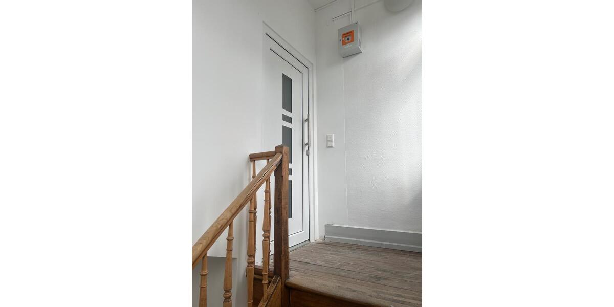 Maisonettenwohnung Stuttgart Bad Cannstatt - 5 Zimmer, 130 m&sup2;, 2.250&euro; | Angebot:26577903