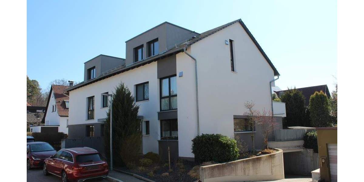 Etagenwohnung Böblingen - 3 Zimmer, 109 m&sup2;, 1.800&euro; | Angebot:24497716