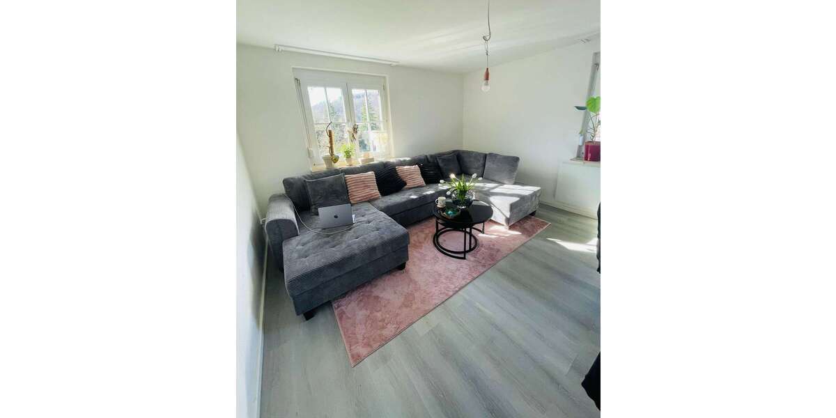 Etagenwohnung Zwiefalten - 3 Zimmer, 66 m&sup2;, 570&euro; | Angebot:25385894