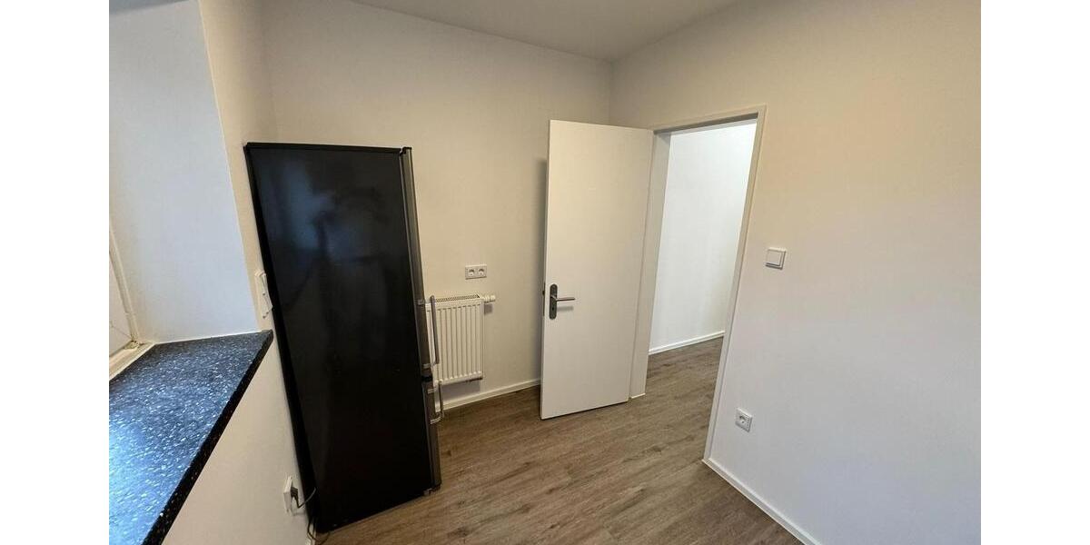 Hochparterre Düsseldorf Stadtbezirk 8 - 1 Zimmer, 42 m&sup2;, 950&euro; | Angebot:26679381
