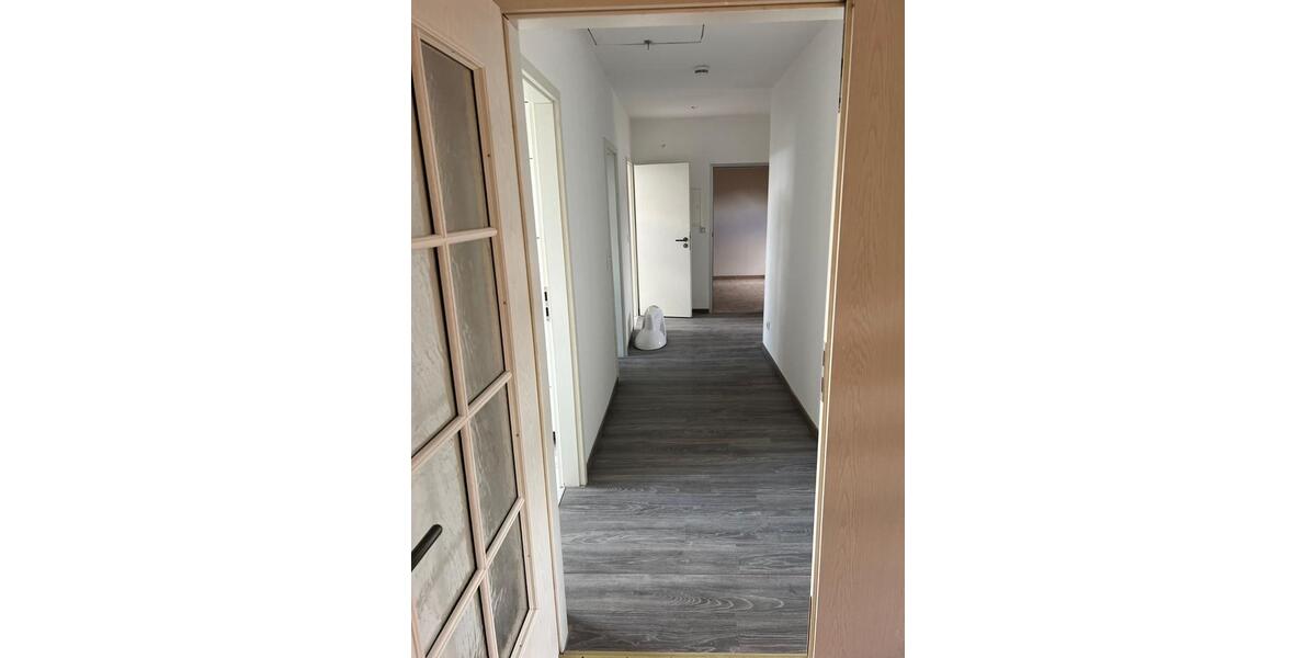 Maisonettenwohnung Lügde - 3 Zimmer, 100 m&sup2;, 710&euro; | Angebot:21793665