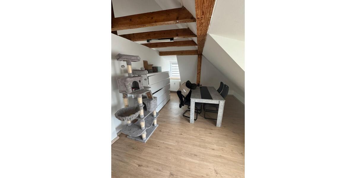 Dachgeschoßwohnung Rinteln - 2 Zimmer, 60 m&sup2;, 700&euro; | Angebot:26638197
