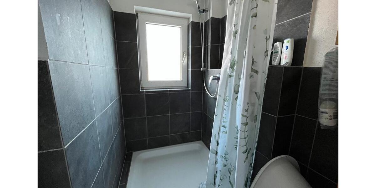 Einfamilienhaus Frankfurt am Main Nord-Ost - 2 Zimmer, 90 m&sup2;, 1.400&euro; | Angebot:24707528