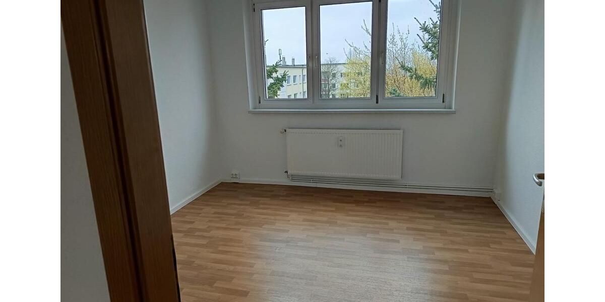 Etagenwohnung Querfurt - 2 Zimmer, 50 m&sup2;, 335&euro; | Angebot:26283588