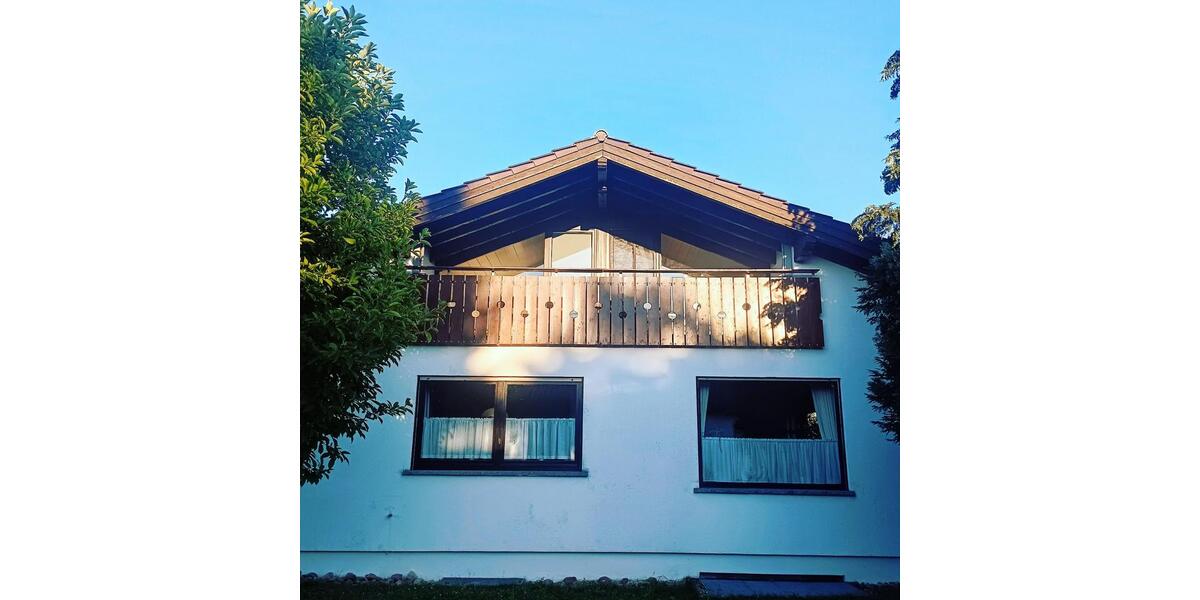 Dachgeschoßwohnung Mühlacker - 3 Zimmer, 55 m&sup2;, 1.200&euro; | Angebot:25948414